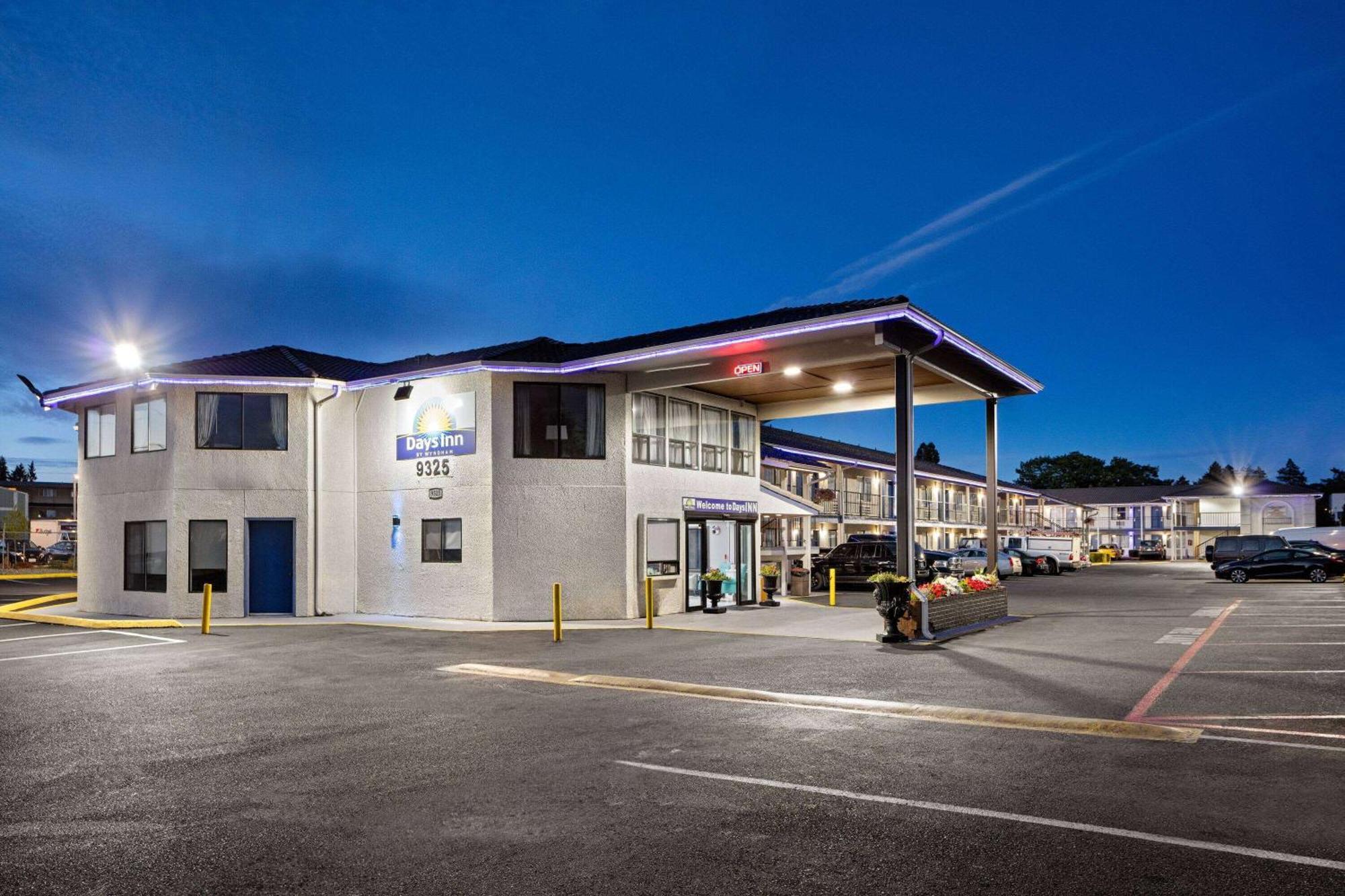 Days Inn By Wyndham Lakewood South Tacoma Eksteriør bilde