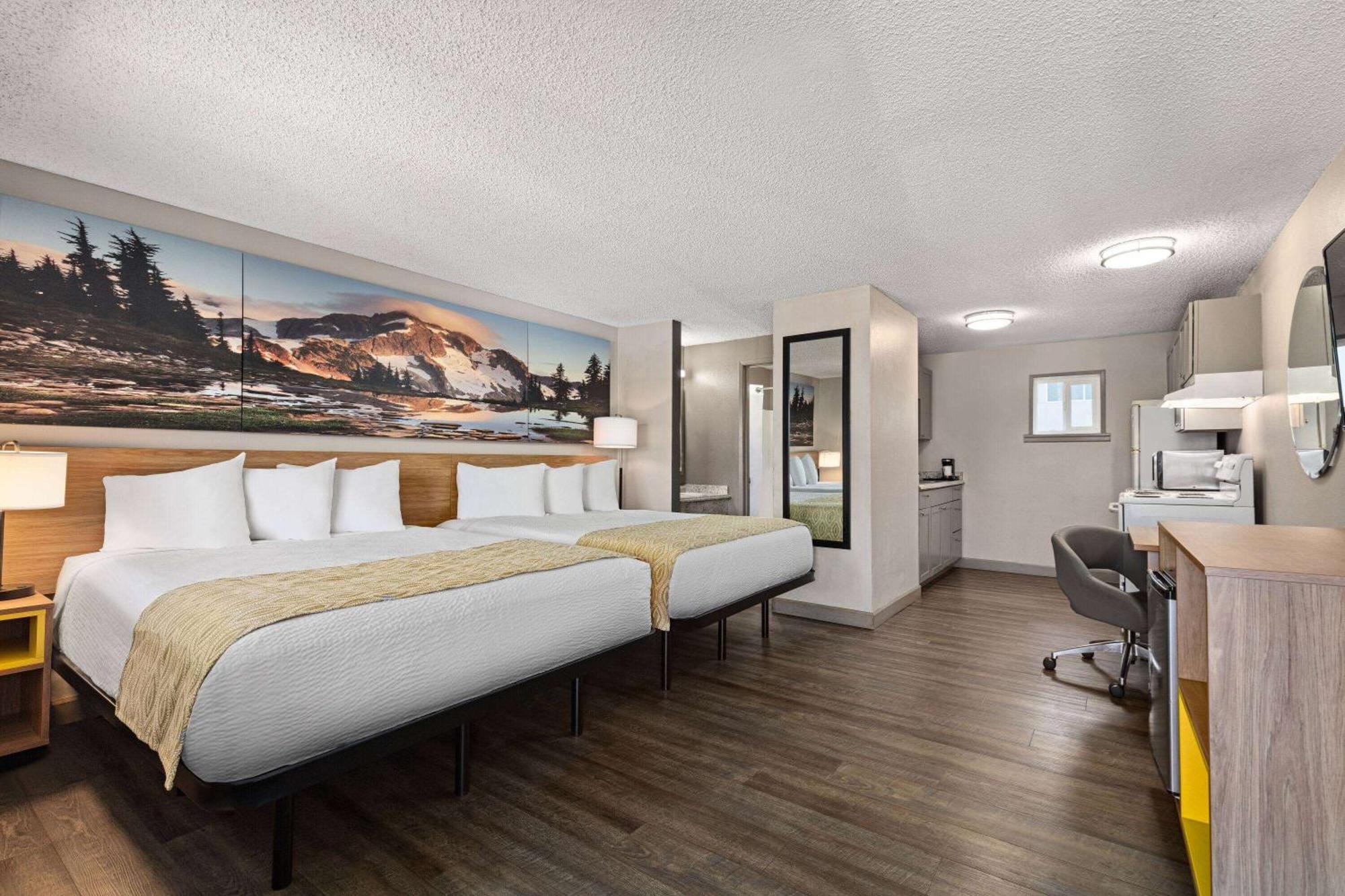 Days Inn By Wyndham Lakewood South Tacoma Eksteriør bilde