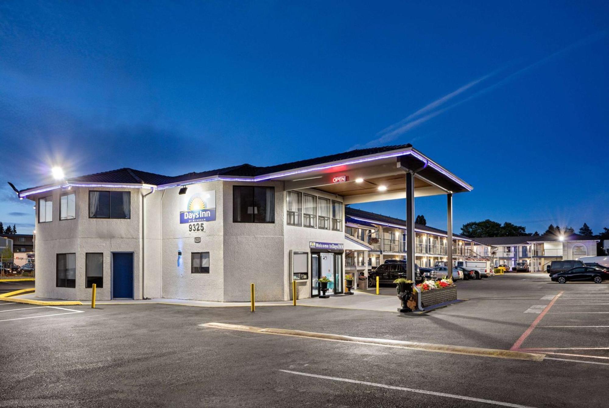 Days Inn By Wyndham Lakewood South Tacoma Eksteriør bilde